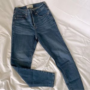 Everlane High-Waisted Cropped Skinny Jeans